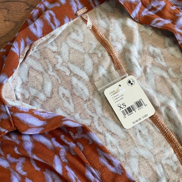 Free People Onesie - Picture 2 of 2